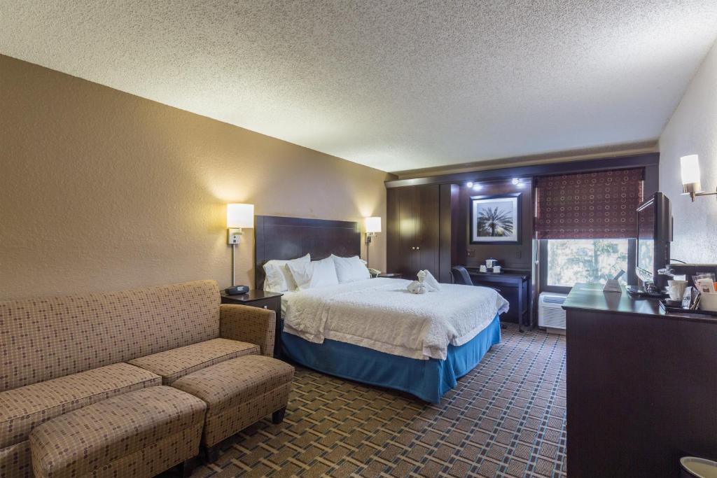 Room image 5